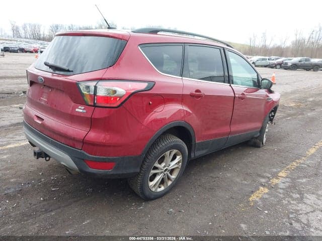 2017 FORD ESCAPE SE 4
