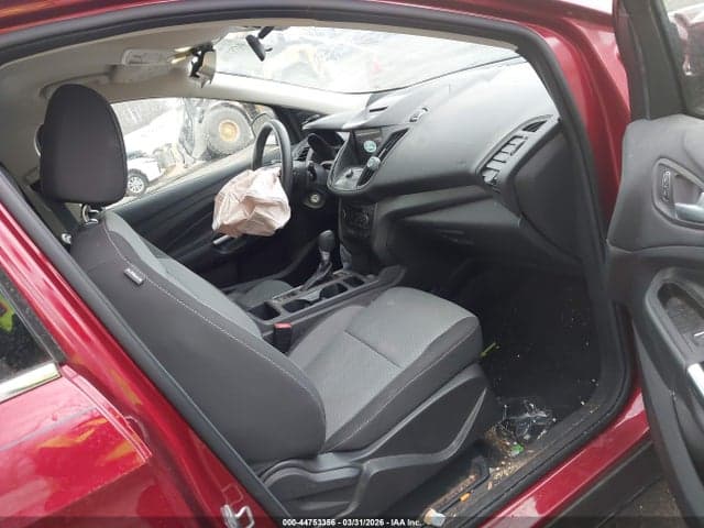 2017 FORD ESCAPE SE 5