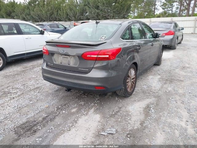 2017 FORD FOCUS TITANIUM 4