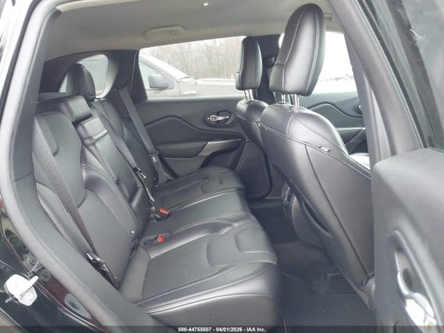 2019 JEEP CHEROKEE LIMITED 4X4 8