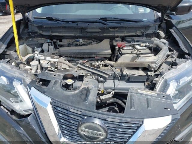 2018 NISSAN ROGUE S 10