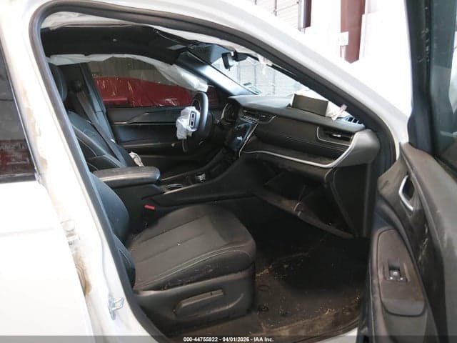 2025 JEEP GRAND CHEROKEE LAREDO X 4X2 5