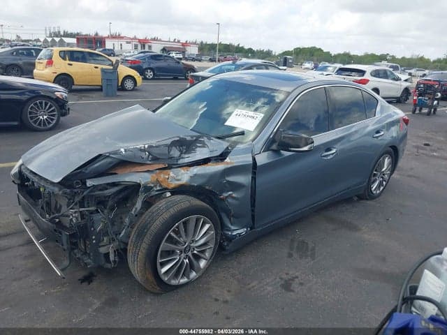 2018 INFINITI Q50 3.0T LUXE 2