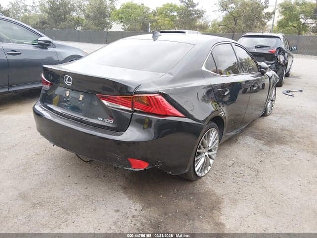 2018 LEXUS IS 300 4
