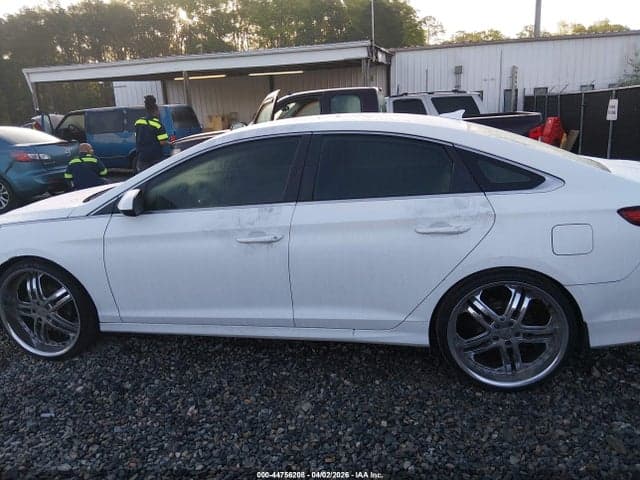 2019 HYUNDAI SONATA SE 13