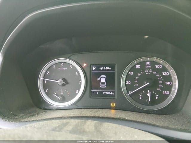2019 HYUNDAI SONATA SE 7