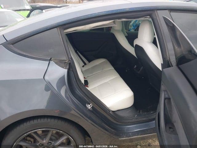2022 TESLA MODEL 3 LONG RANGE DUAL MOTOR ALL-WHEEL DRIVE 9