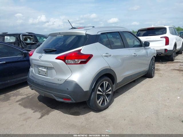 2020 NISSAN KICKS SV XTRONIC CVT 4