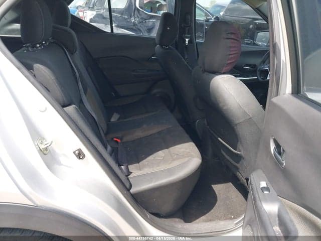 2020 NISSAN KICKS SV XTRONIC CVT 8