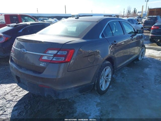 2016 FORD TAURUS SEL 4