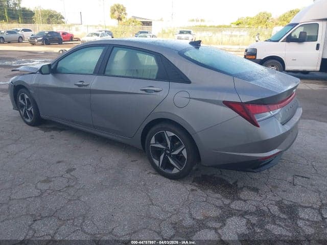 2023 HYUNDAI ELANTRA SEL 3