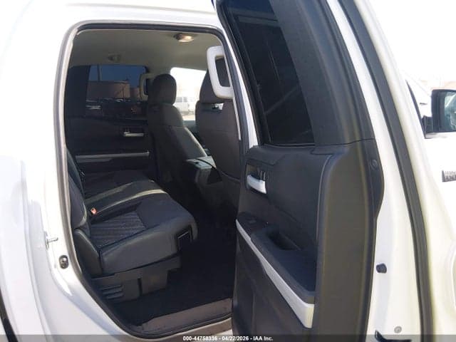 2021 TOYOTA TUNDRA SR5 8