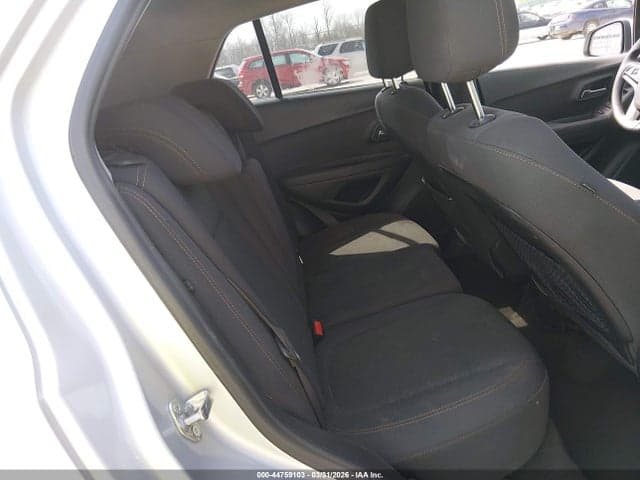 2019 CHEVROLET TRAX LS 8