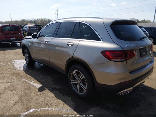 2020 MERCEDES-BENZ GLC 300 4MATIC 3