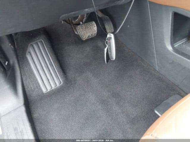 2023 NISSAN PATHFINDER PLATINUM 4WD 11