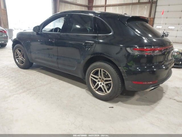 2019 PORSCHE MACAN 3