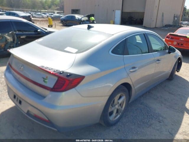 2020 HYUNDAI SONATA SE 4