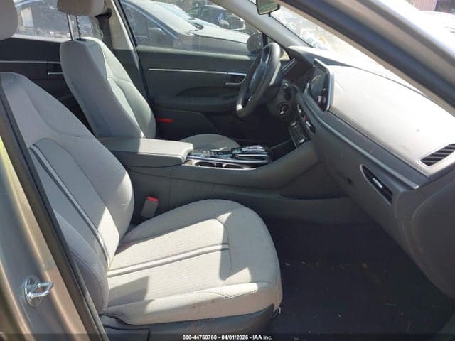 2020 HYUNDAI SONATA SE 5