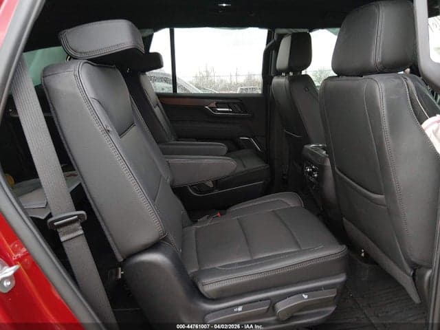 2025 GMC YUKON 4WD DENALI 9
