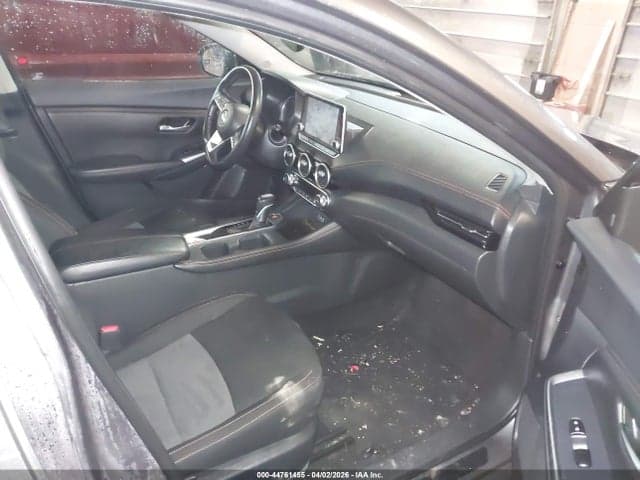 2022 NISSAN SENTRA SR XTRONIC CVT 5