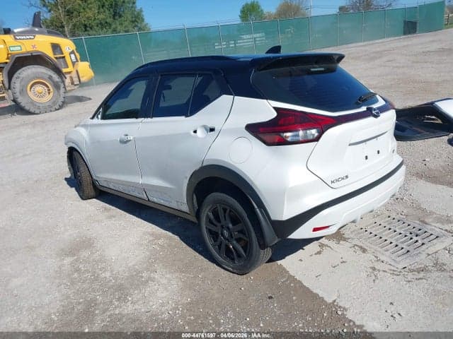 2024 NISSAN KICKS SR XTRONIC CVT 3