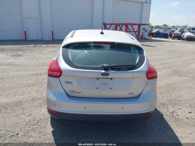 2017 FORD FOCUS SEL 16