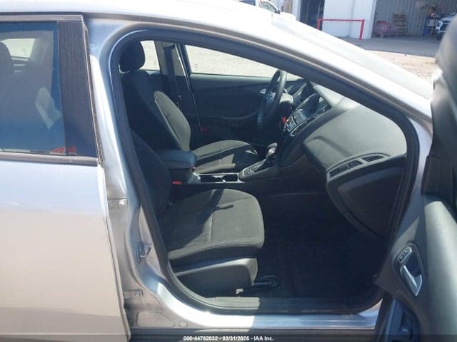 2017 FORD FOCUS SEL 5