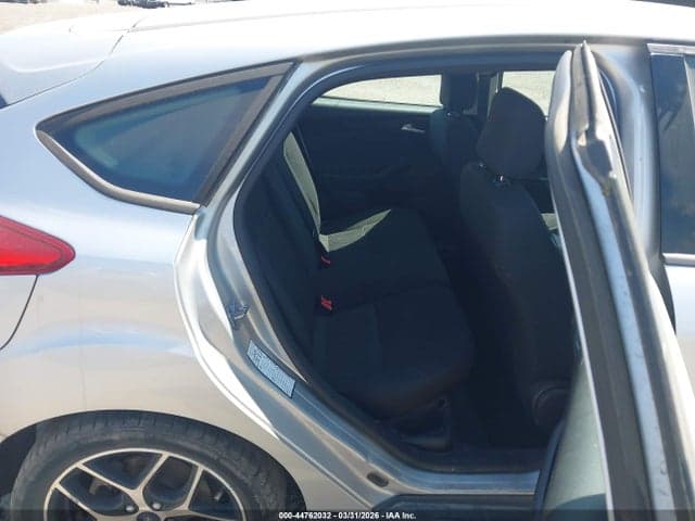 2017 FORD FOCUS SEL 8