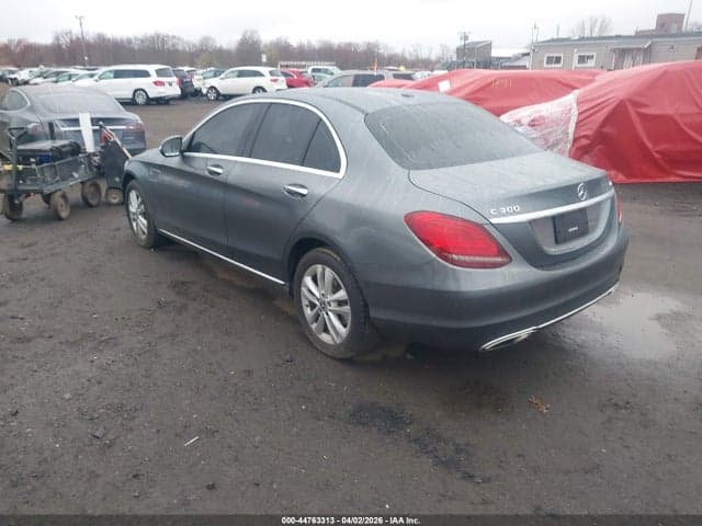2019 MERCEDES-BENZ C 300 4MATIC 3