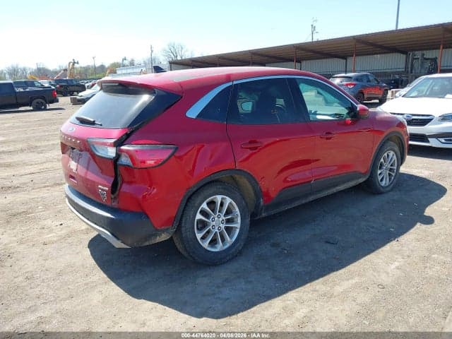 2020 FORD ESCAPE SE 4
