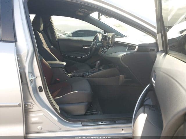 2023 TOYOTA COROLLA SE 5