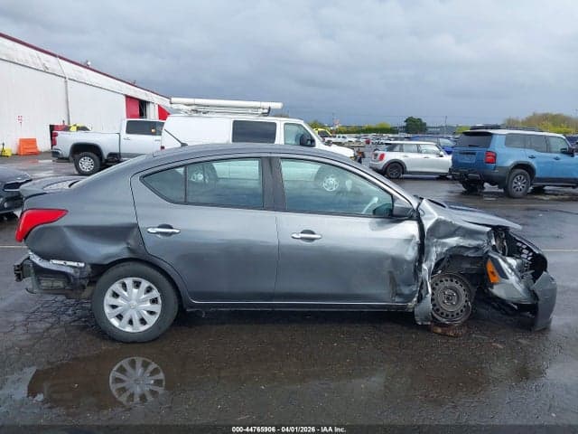 2018 NISSAN VERSA 1.6 SV 14