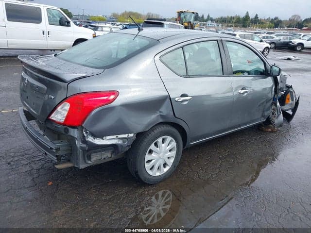 2018 NISSAN VERSA 1.6 SV 4