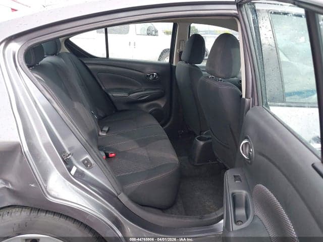 2018 NISSAN VERSA 1.6 SV 8