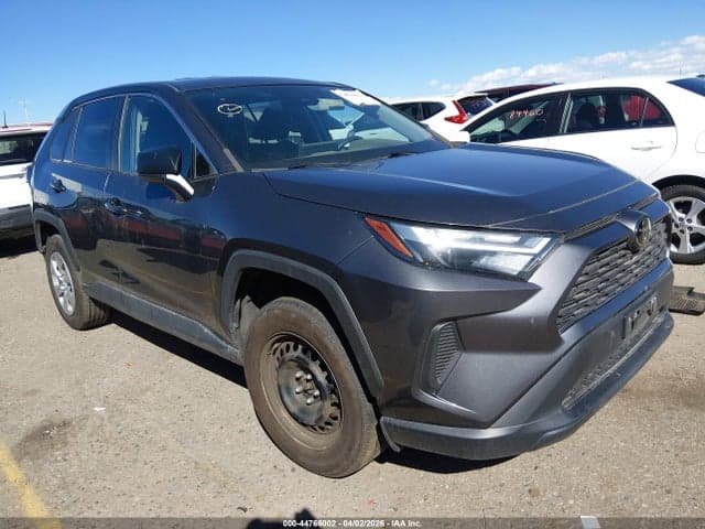 2023 TOYOTA RAV4 LE 1