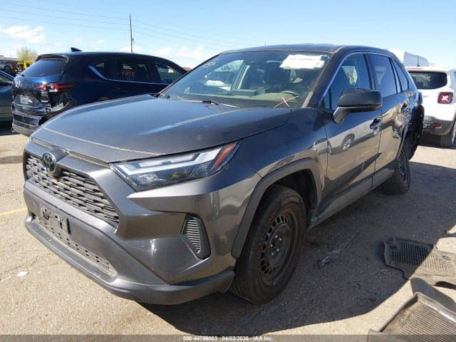 2023 TOYOTA RAV4 LE 2