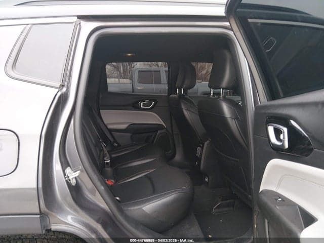2024 JEEP COMPASS LIMITED 4X4 8