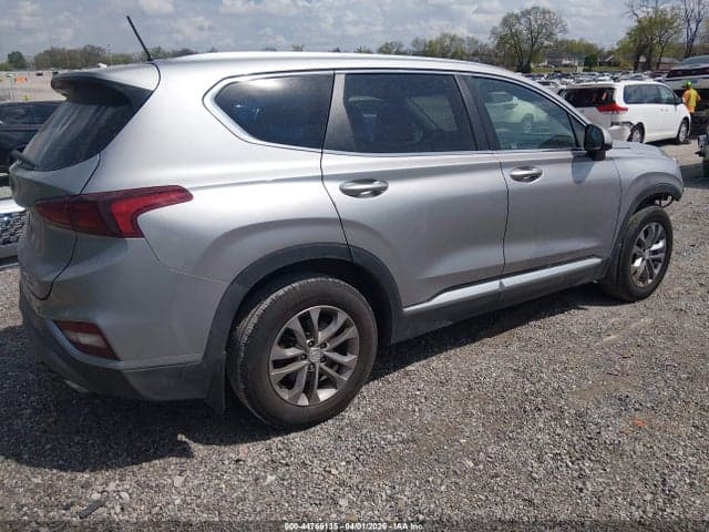 2020 HYUNDAI SANTA FE SE 4