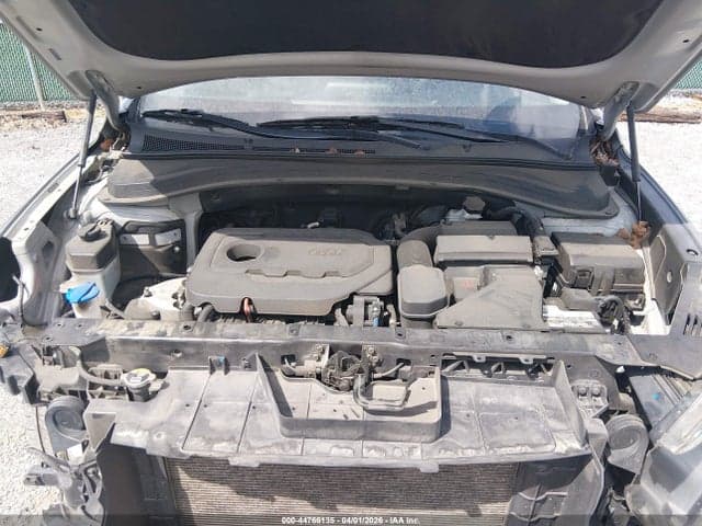 2020 HYUNDAI SANTA FE SE 10