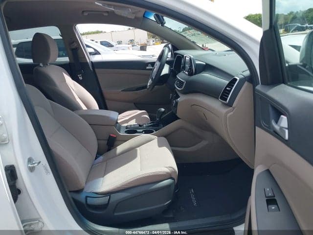 2020 HYUNDAI TUCSON VALUE 5