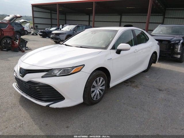 2020 TOYOTA CAMRY LE HYBRID 2