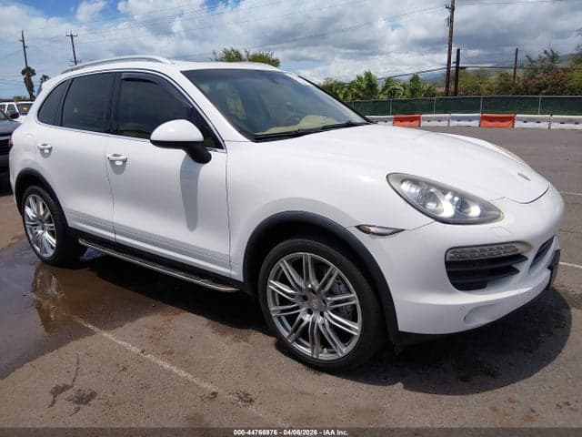 2012 PORSCHE CAYENNE S 1