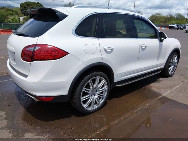 2012 PORSCHE CAYENNE S 4