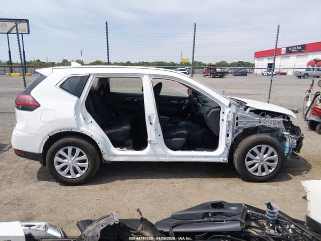 2018 NISSAN ROGUE S 14