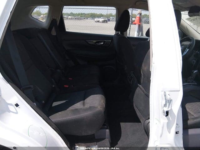 2018 NISSAN ROGUE S 8