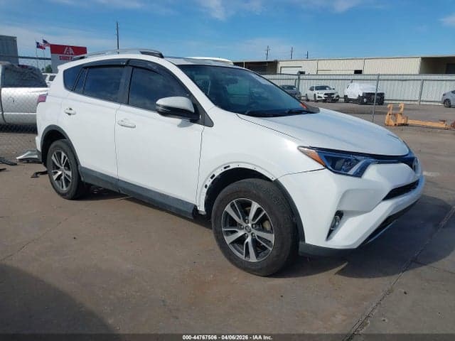 2016 TOYOTA RAV4 XLE