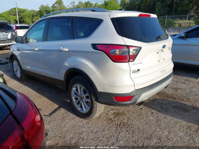 2017 FORD ESCAPE TITANIUM 3