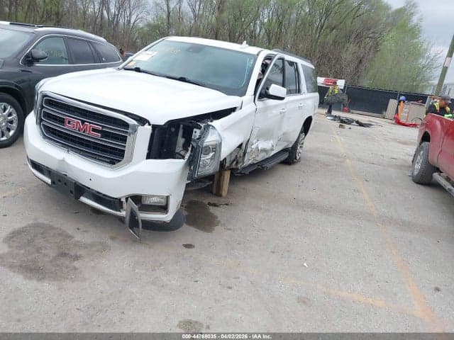 2020 GMC YUKON XL 4WD SLT 2