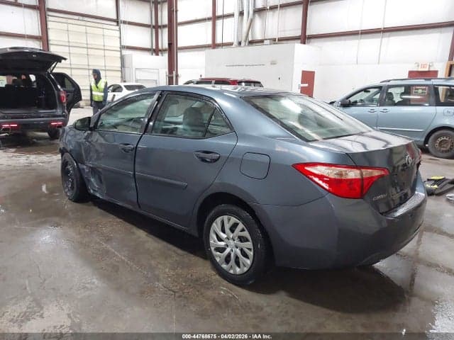 2017 TOYOTA COROLLA LE 3
