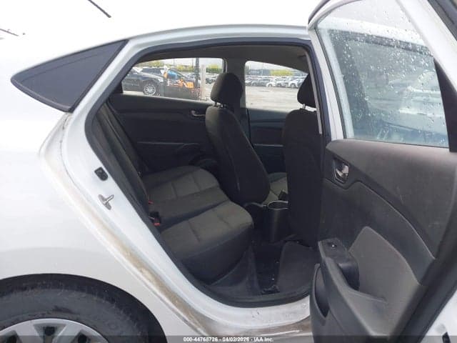 2019 HYUNDAI ACCENT SE 8